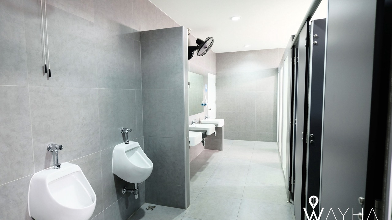 Photo of Bathroom in Lak Si