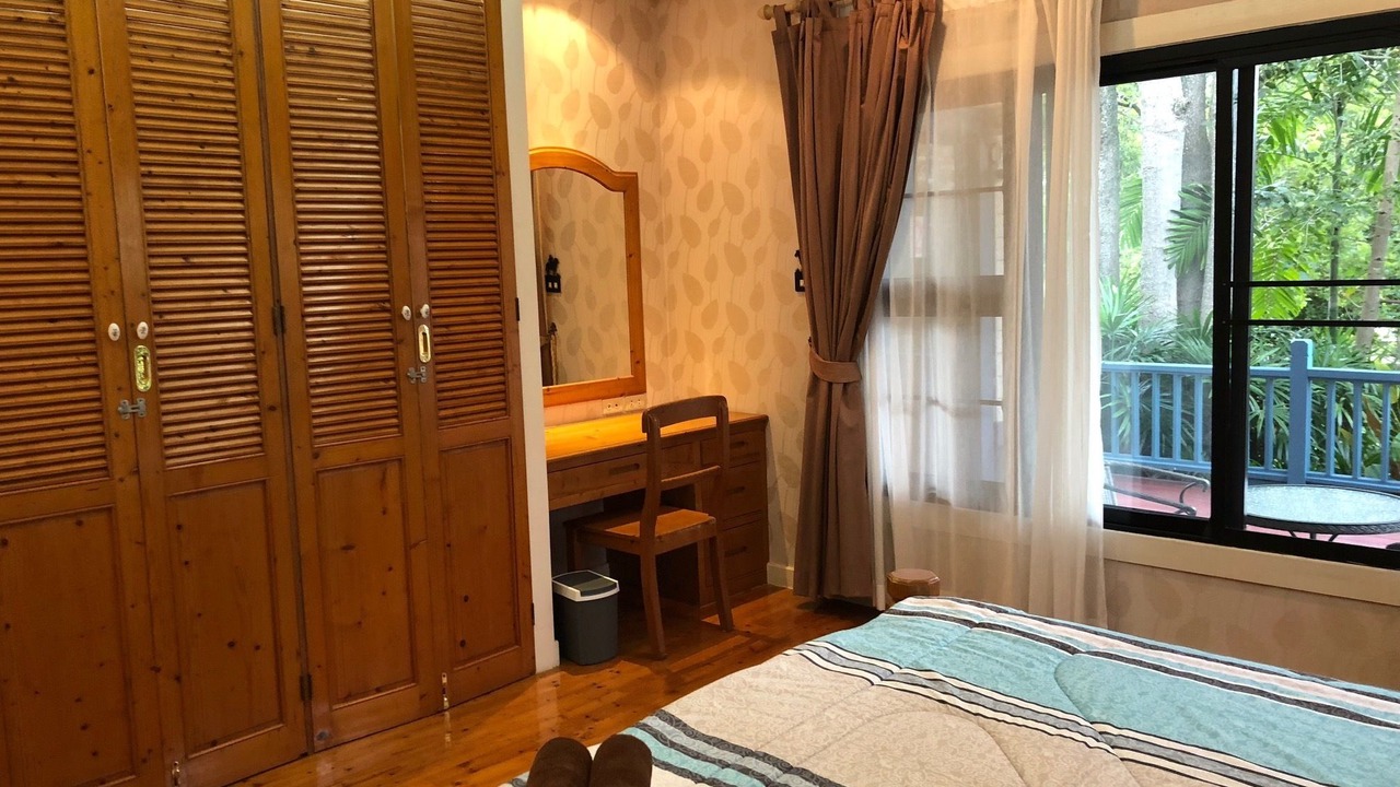 Photo of Bedroom in Khanong Phra