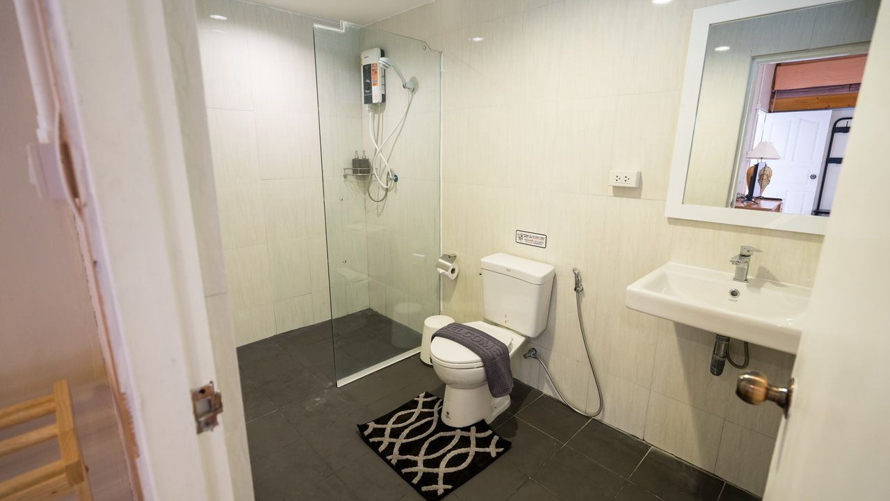 Photo of Bathroom in Khanong Phra
