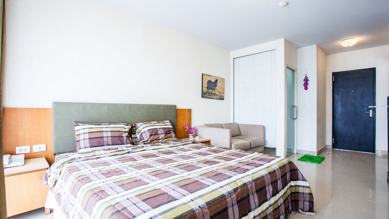 Photo of Bedroom in Huai Khwang