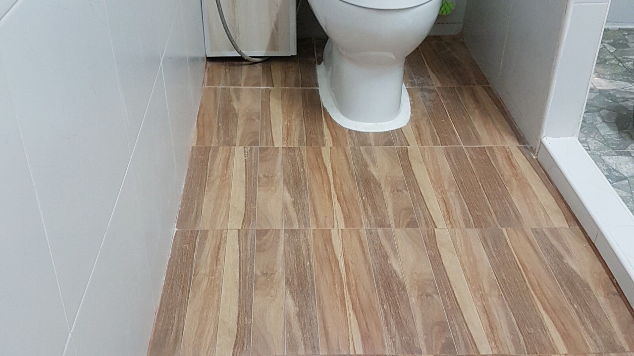 Photo of Bathroom in Maha Phruttharam