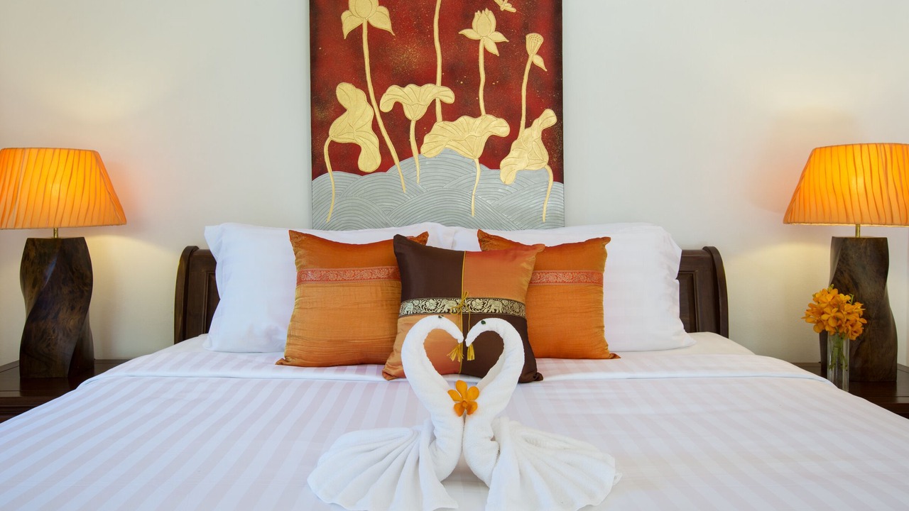 Photo of Bedroom in Laem Set
