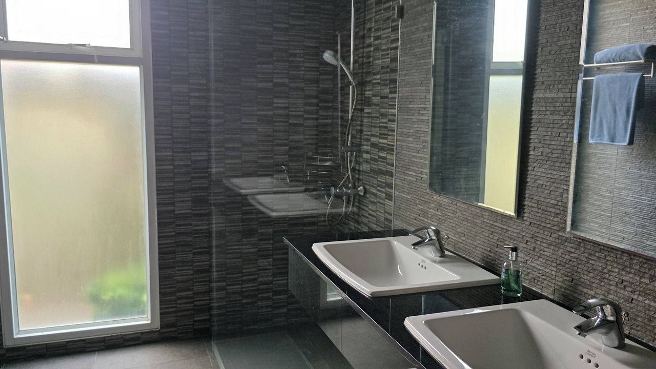 Photo of Bathroom in Nong Kae