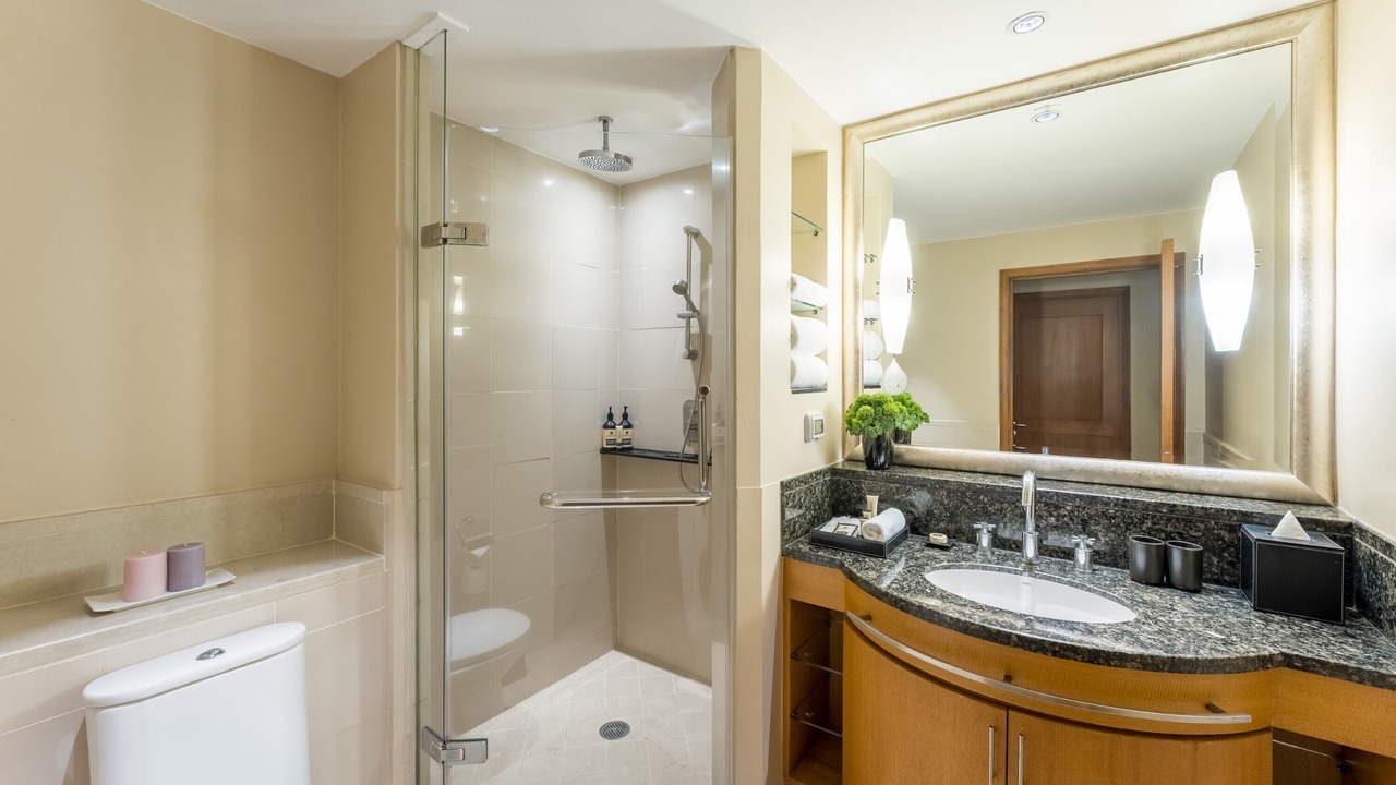 Photo of Bathroom in Yan Nawa