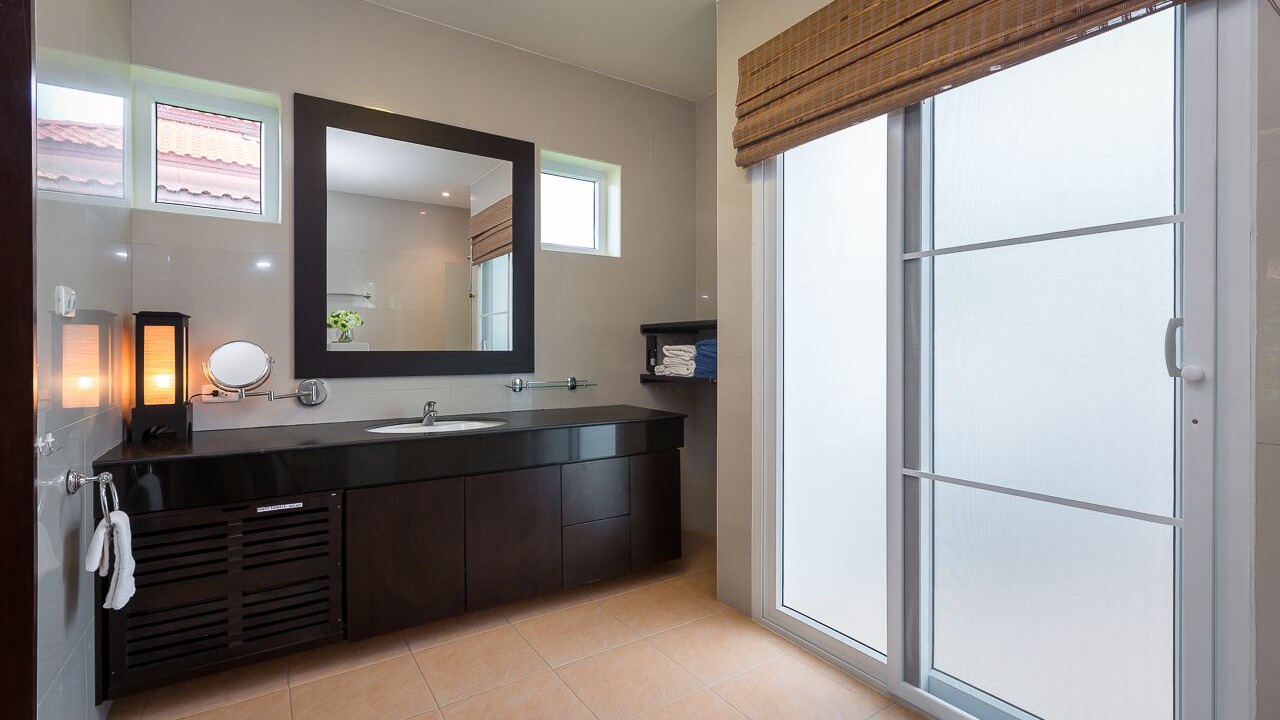 Photo of Bathroom in Nong Kae