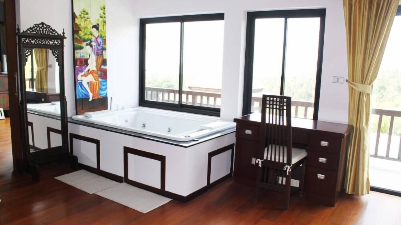 Photo of Bathroom in Mae Nam