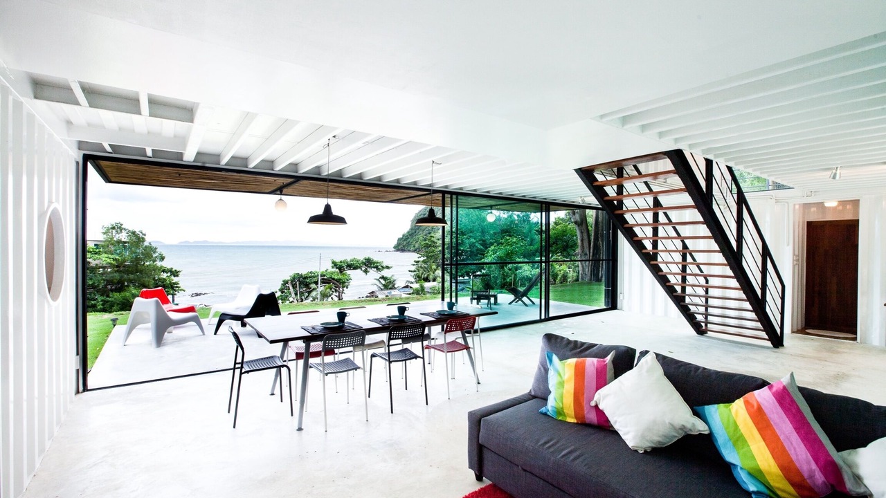 Photo of Livingroom in Laem Sing