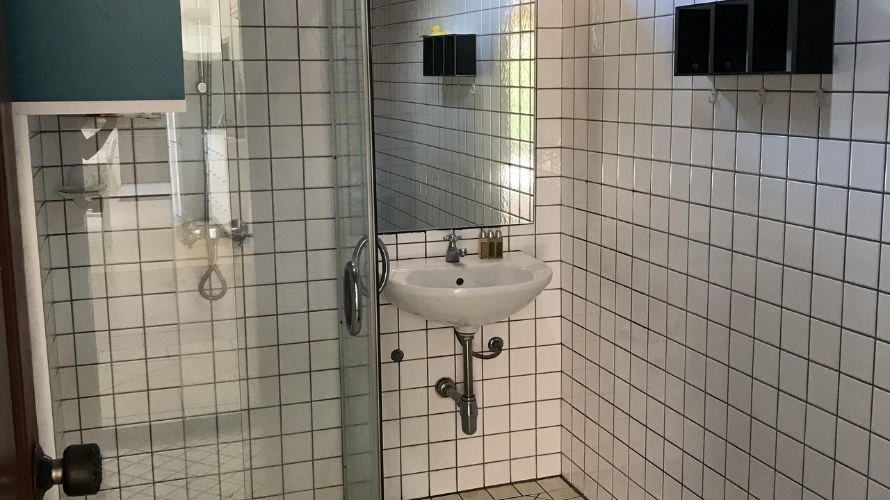 Photo of Bathroom in Kram