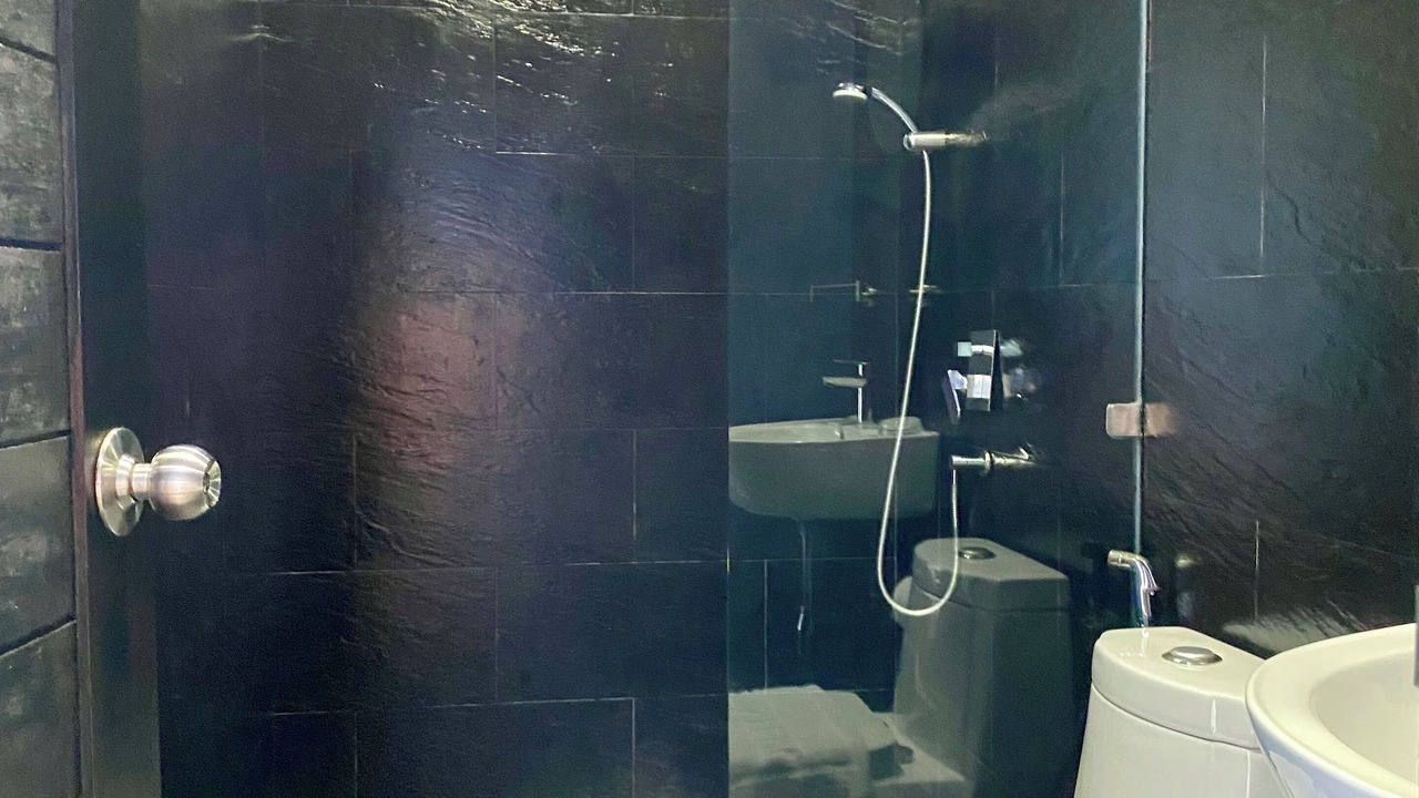 Photo of Bathroom in Hua Thanon