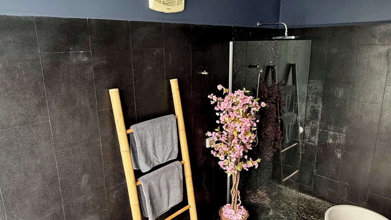 Photo of Bathroom in Hua Thanon