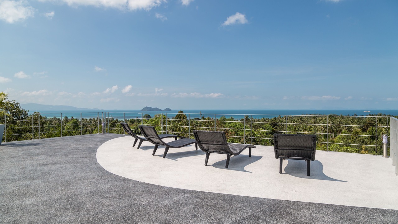 Photo of Patio Balcony in Hin Hong