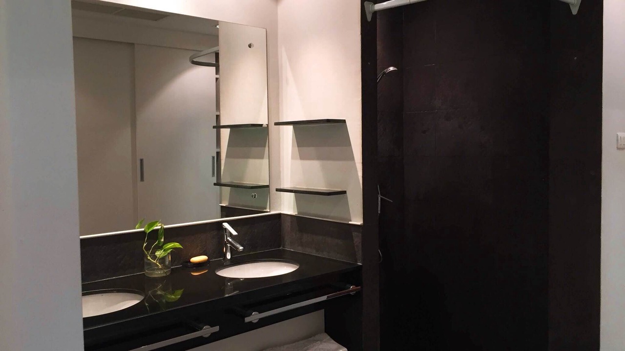 Photo of Bathroom in Koh Kaew
