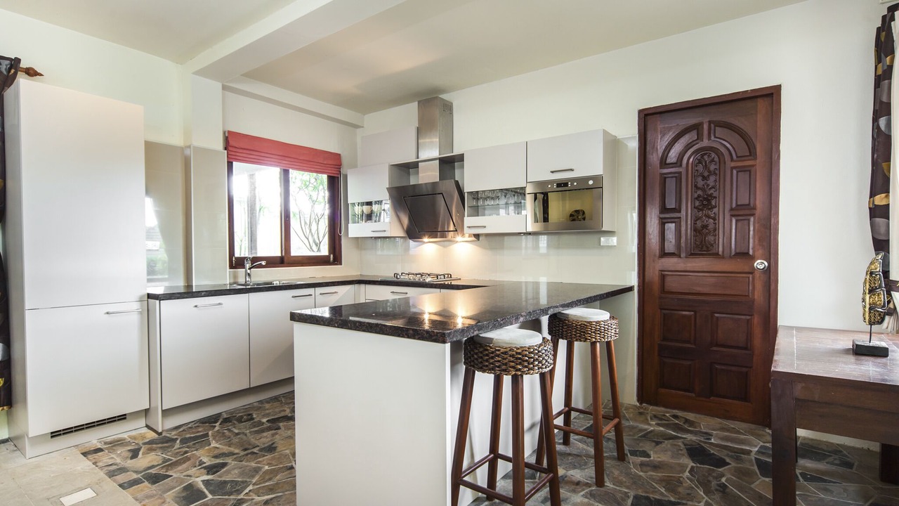 Photo of Kitchen in Moo 5