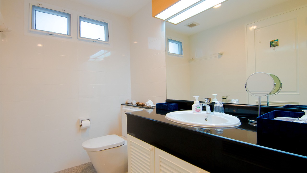 Photo of Bathroom in Khao Takiab