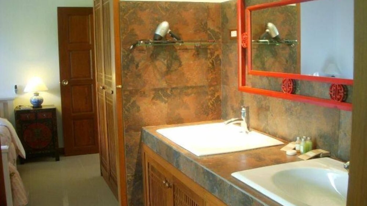 Photo of Bathroom in Kamala