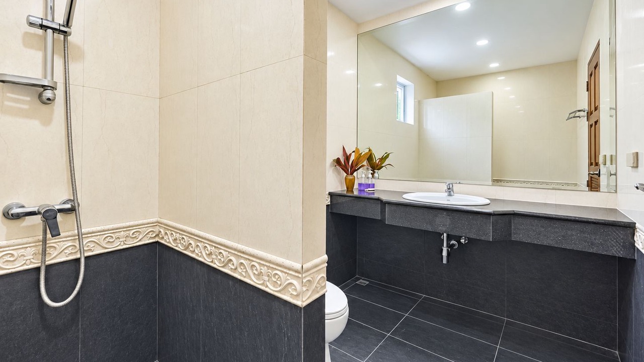 Photo of Bathroom in Chalong