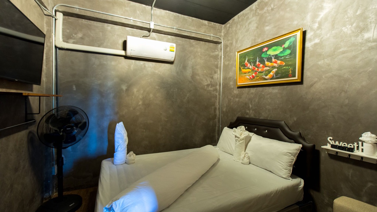 Photo of Bedroom in Wong Sawang