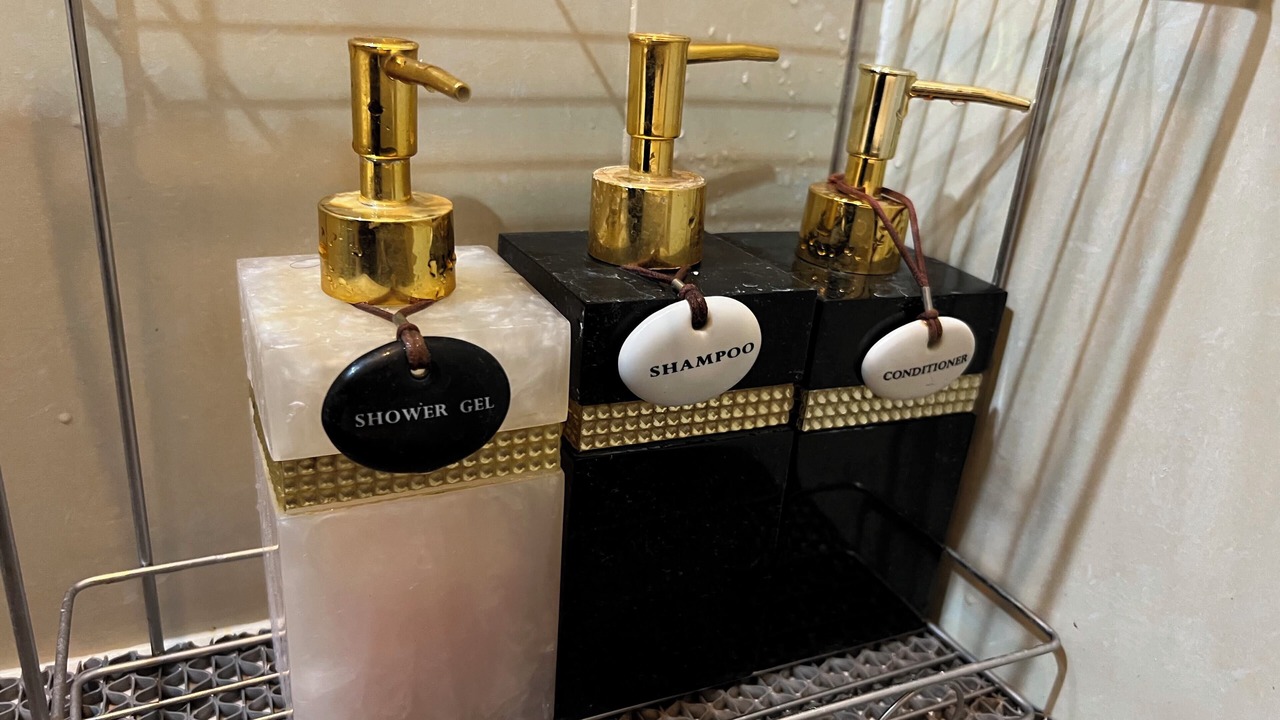 Photo of Bathroom in Khlong Toei Nuea