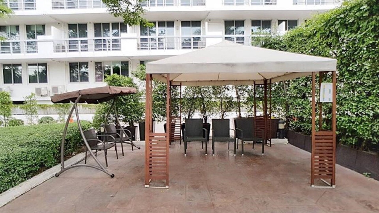 Photo of Patio Balcony in Khlong Toei