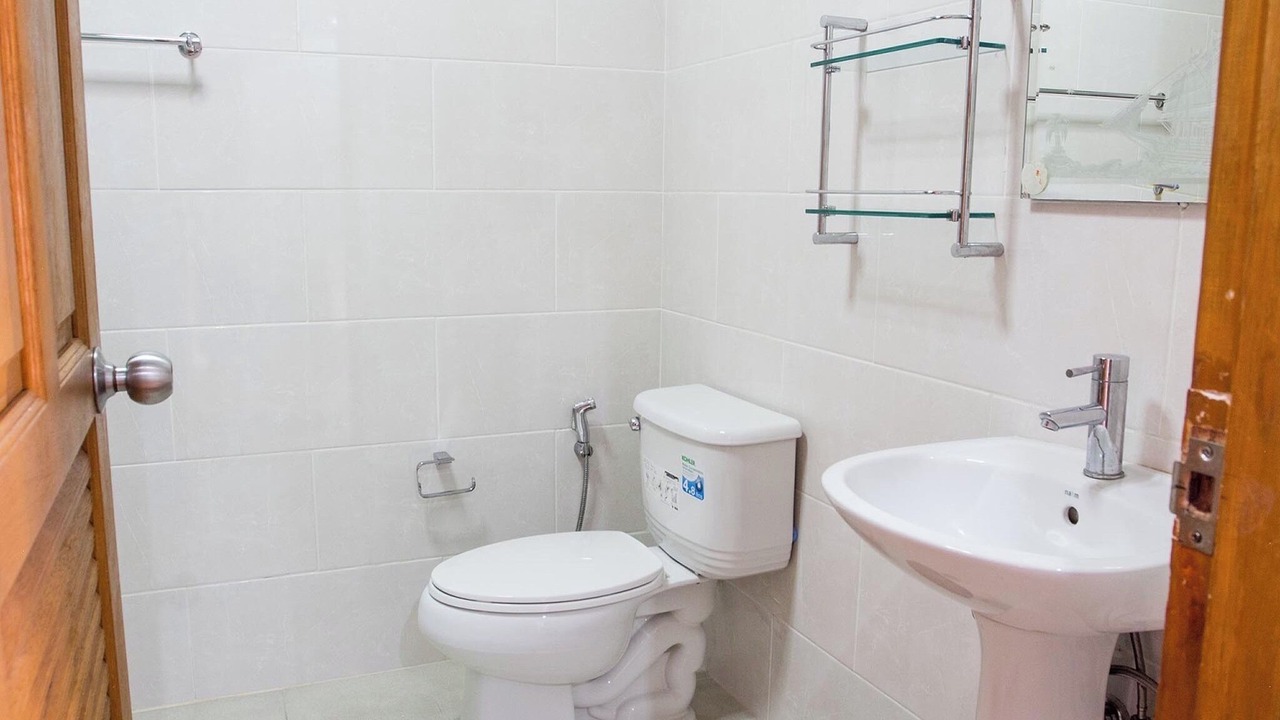Photo of Bathroom in Na Kluea