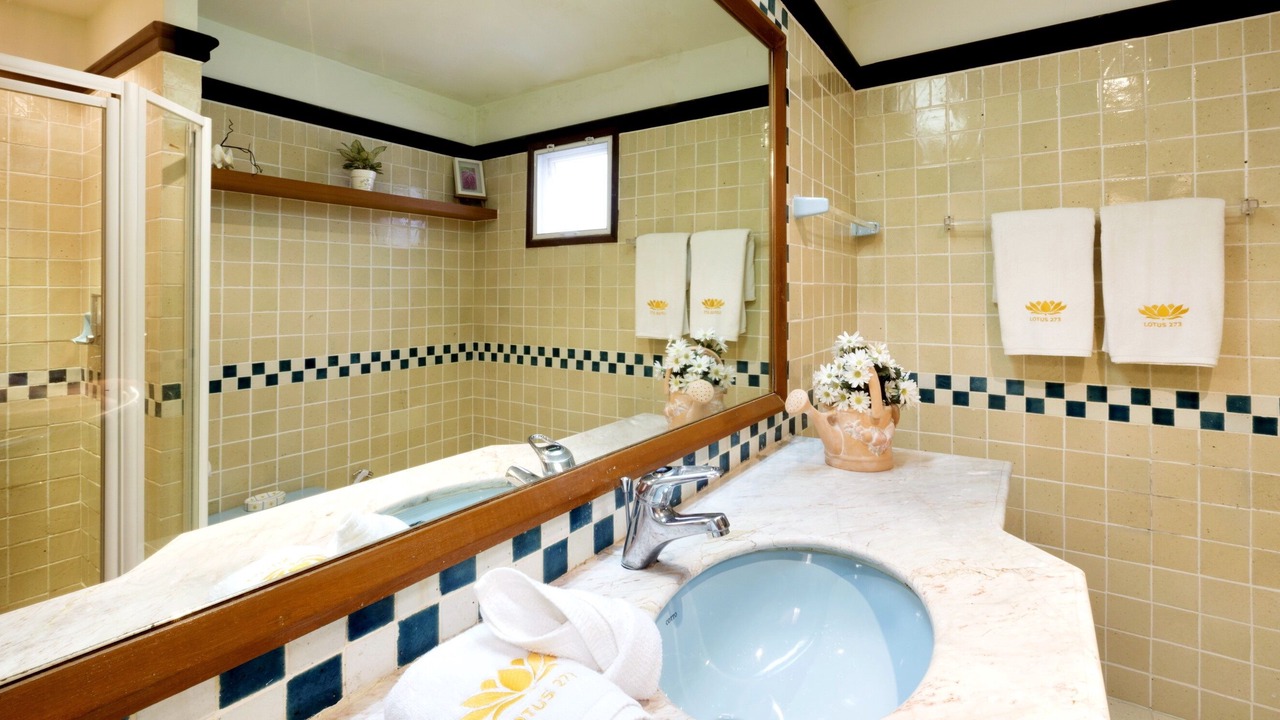 Photo of Bathroom in Nong Kae