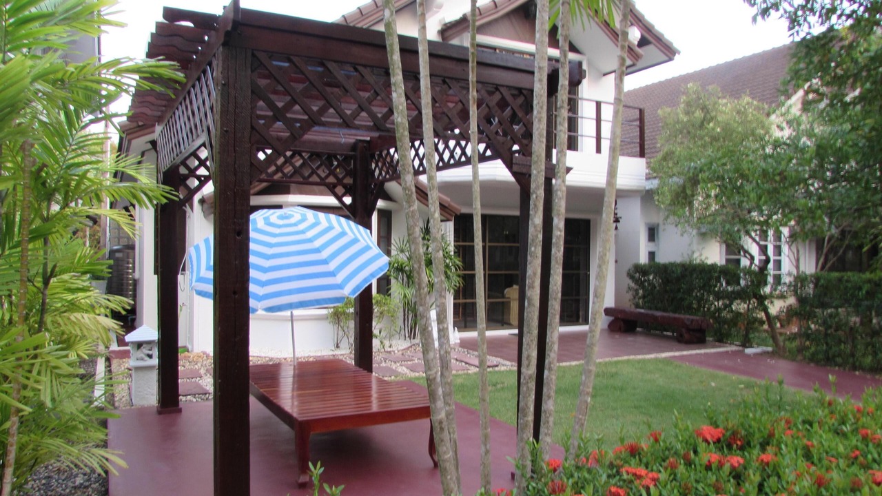 Photo of Patio Balcony in Kram
