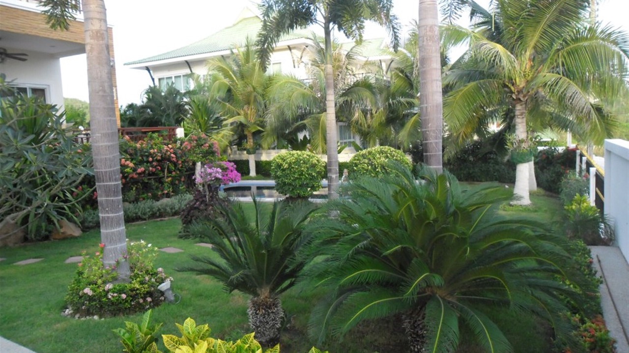 Photo of Outdoor in Hin Lek Fai
