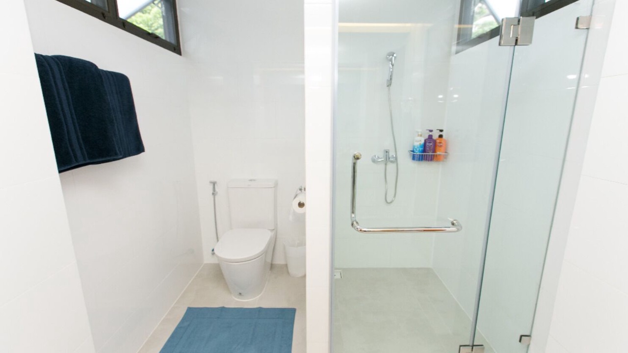 Photo of Bathroom in Thung Maha Mek