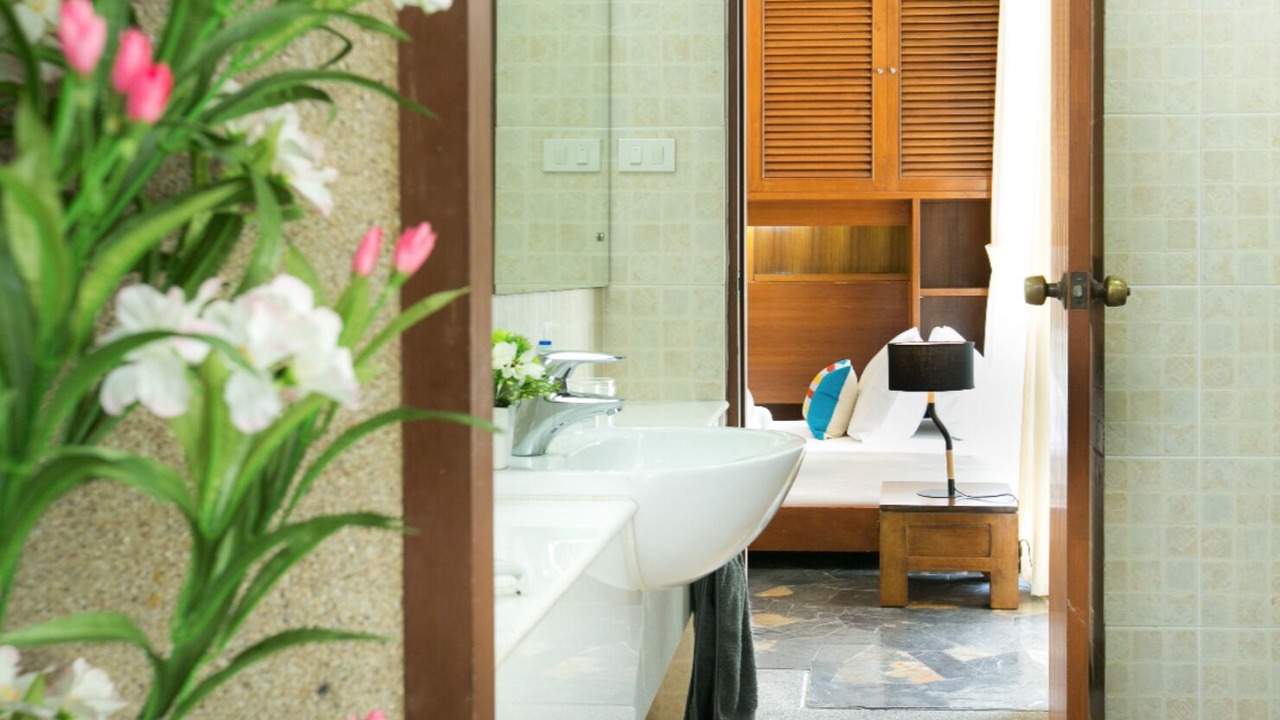 Photo of Bathroom in Thung Maha Mek