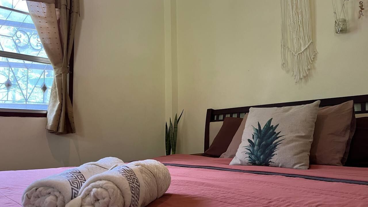 Photo of Bedroom in Wok Tum