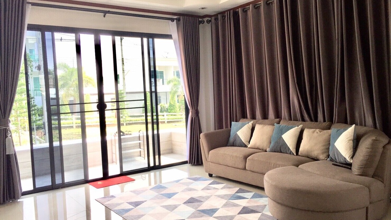 Photo of Livingroom in Khaem Son