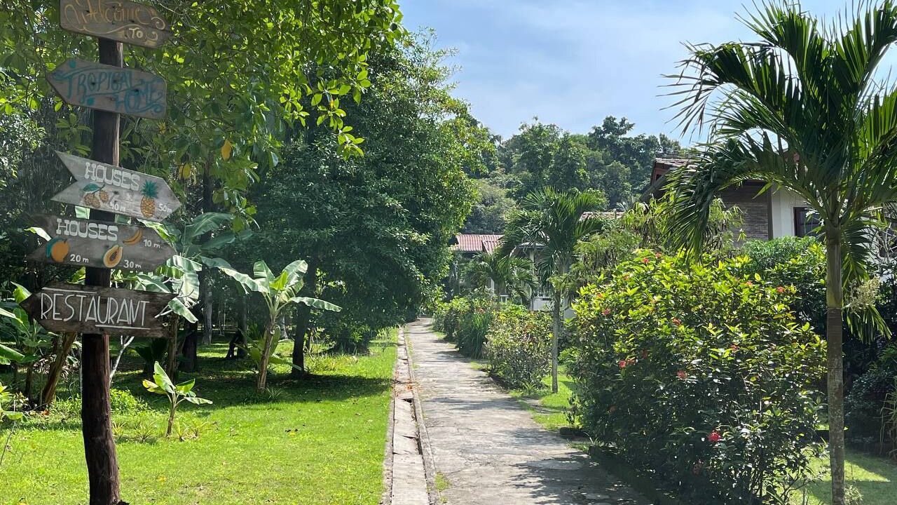 Photo of Outdoor in Wok Tum