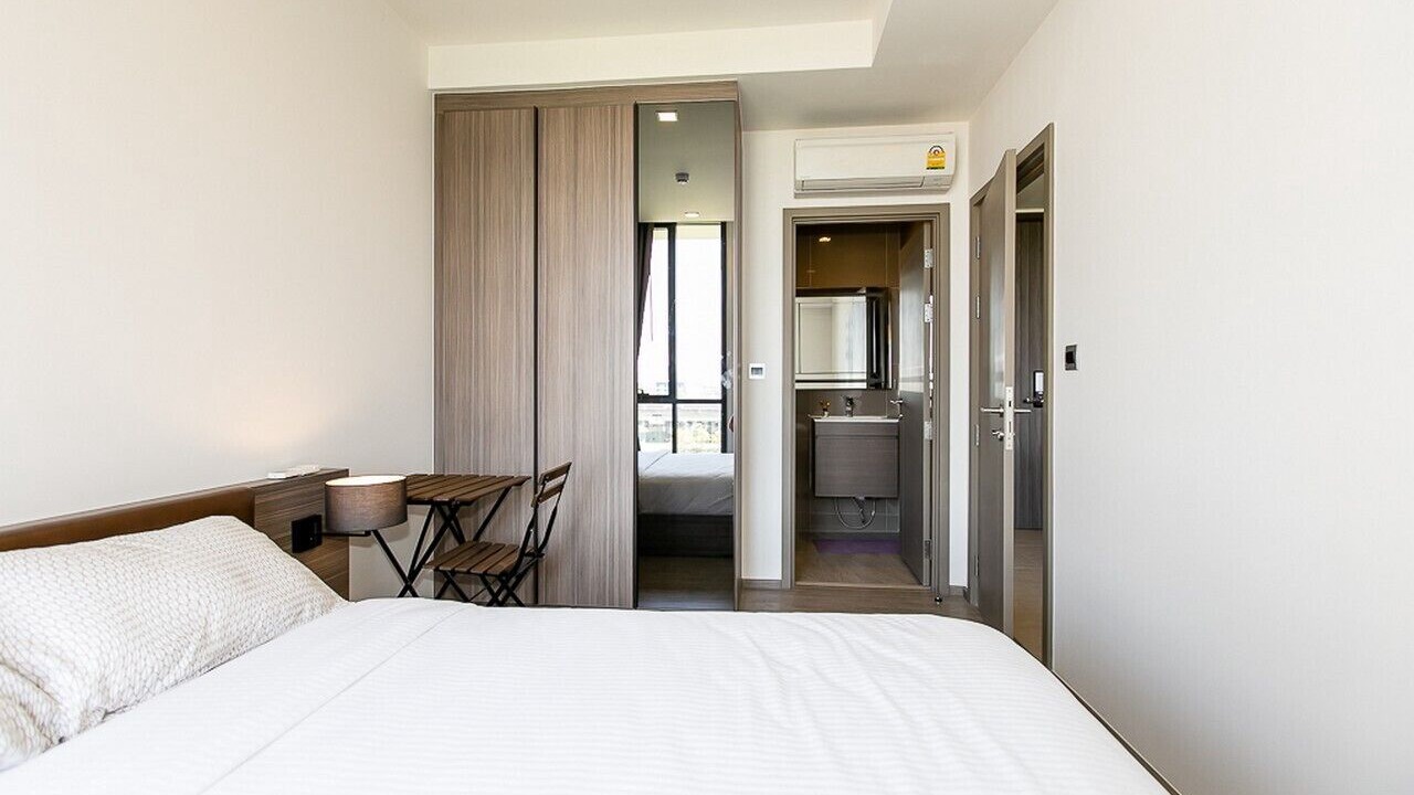 Photo of Bedroom in Phra Khanong Nuea