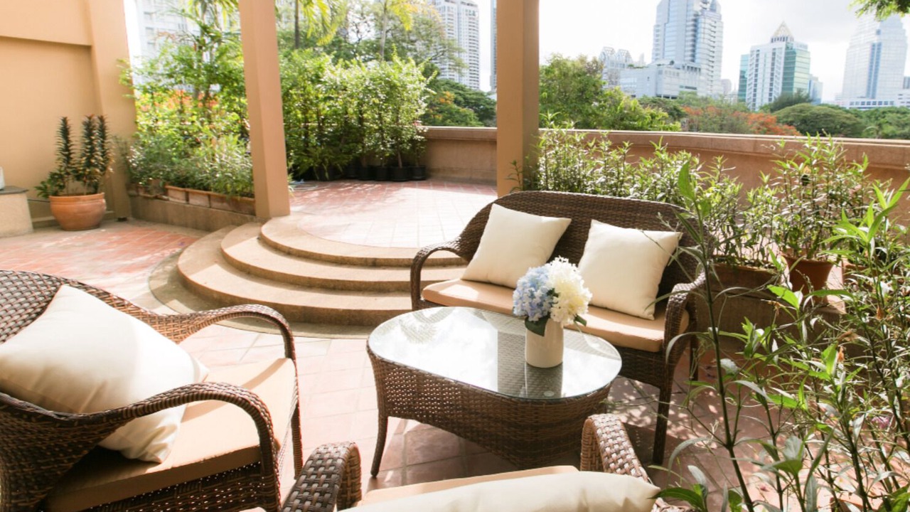 Photo of Patio Balcony in Thung Maha Mek