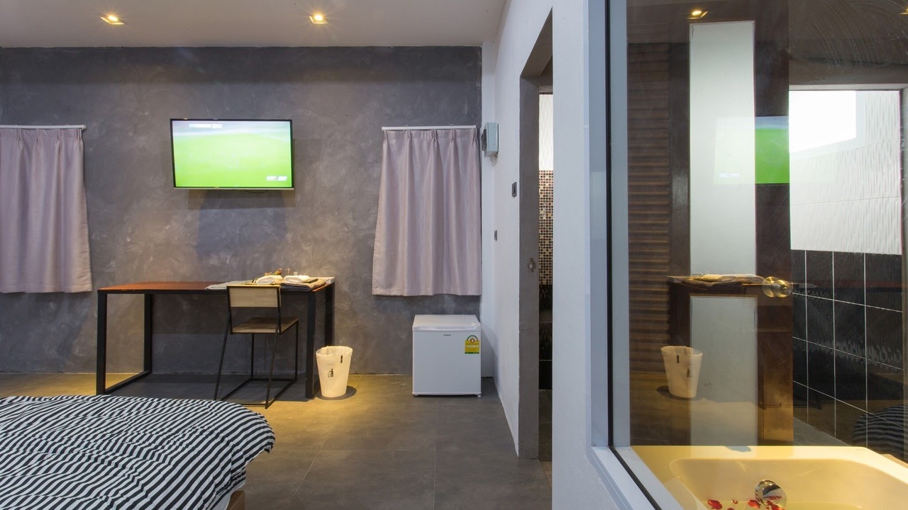 Photo of Bedroom in Phunphin