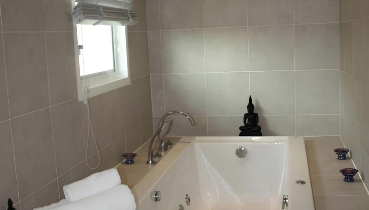 Photo of Bathroom in Kamala