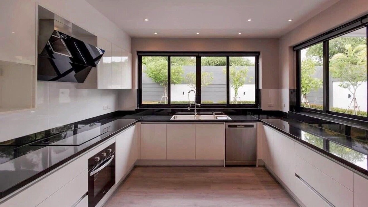 Photo of Kitchen in Pa Daet