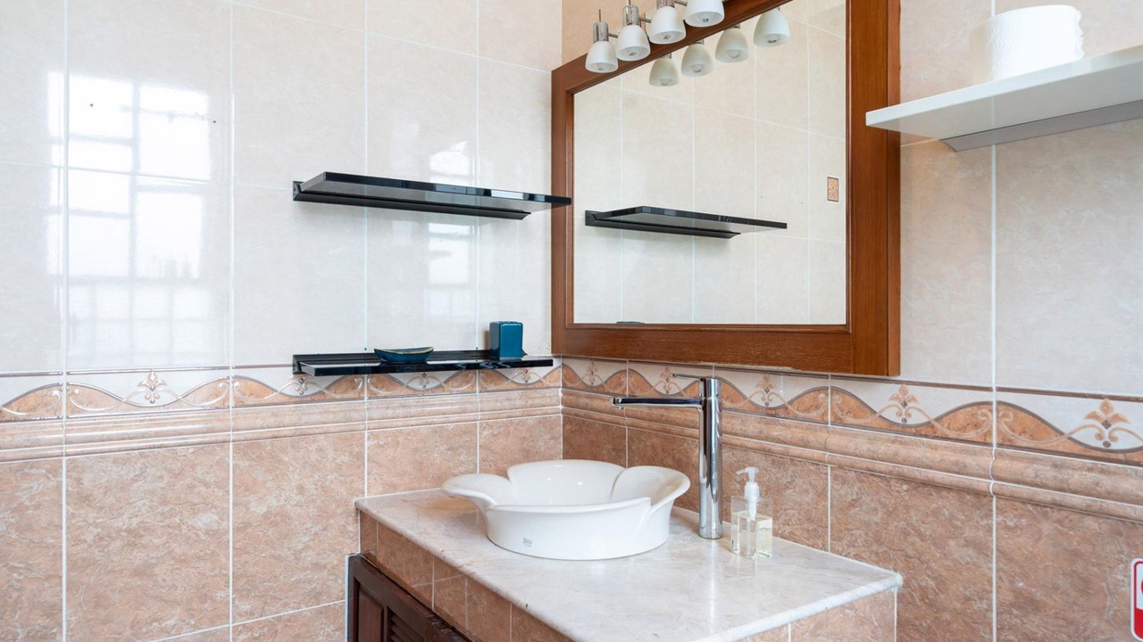 Photo of Bathroom in Kamala