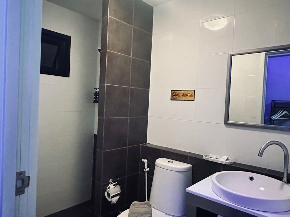Photo of Bathroom in Don Muang