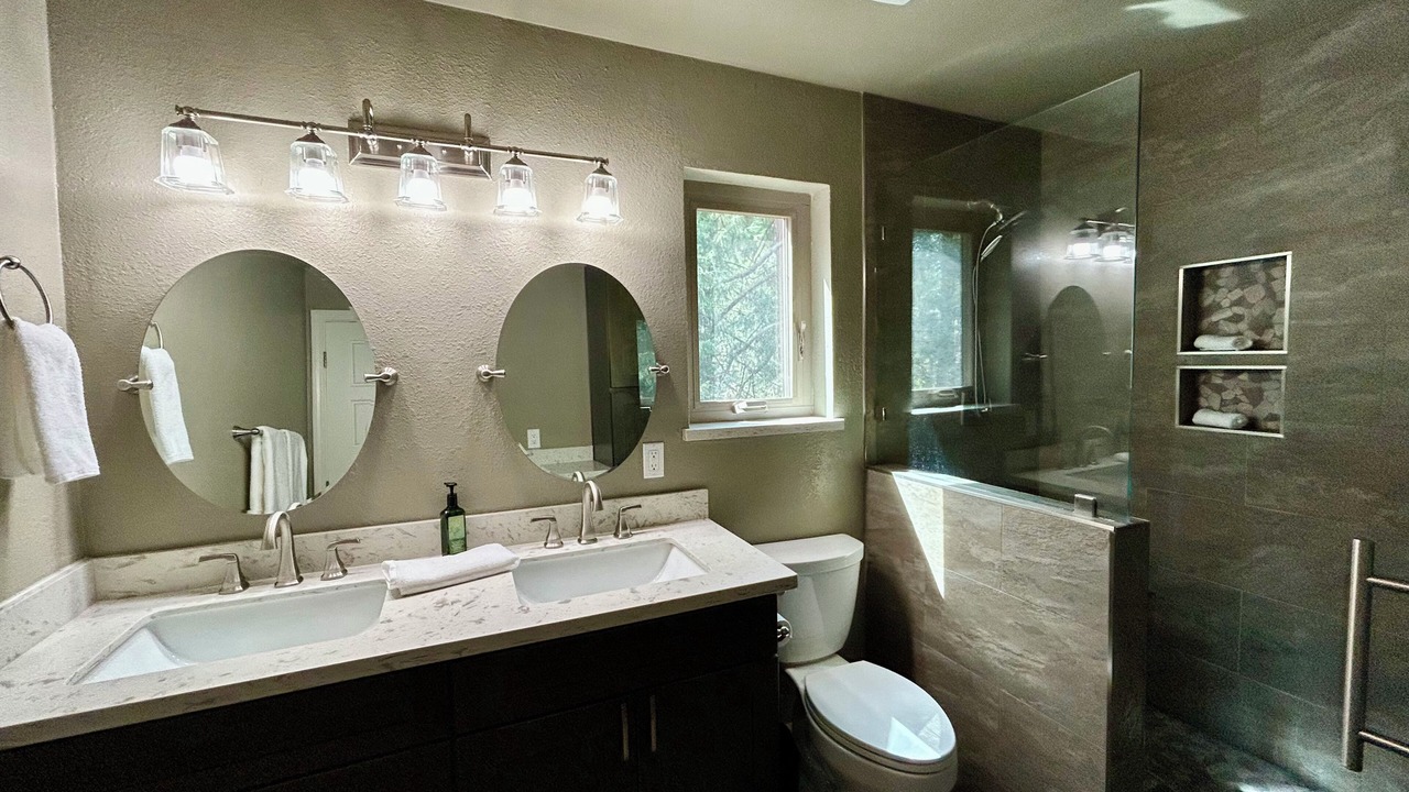 Photo of Bathroom in Sri Phum