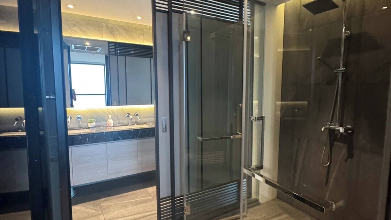 Photo of Bathroom in Pratumnak Hill