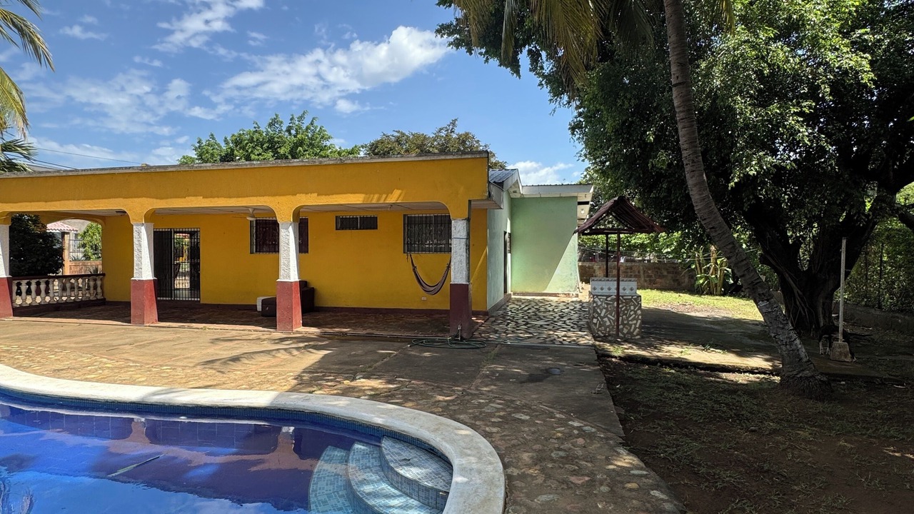 Photo of Outdoor in Leon