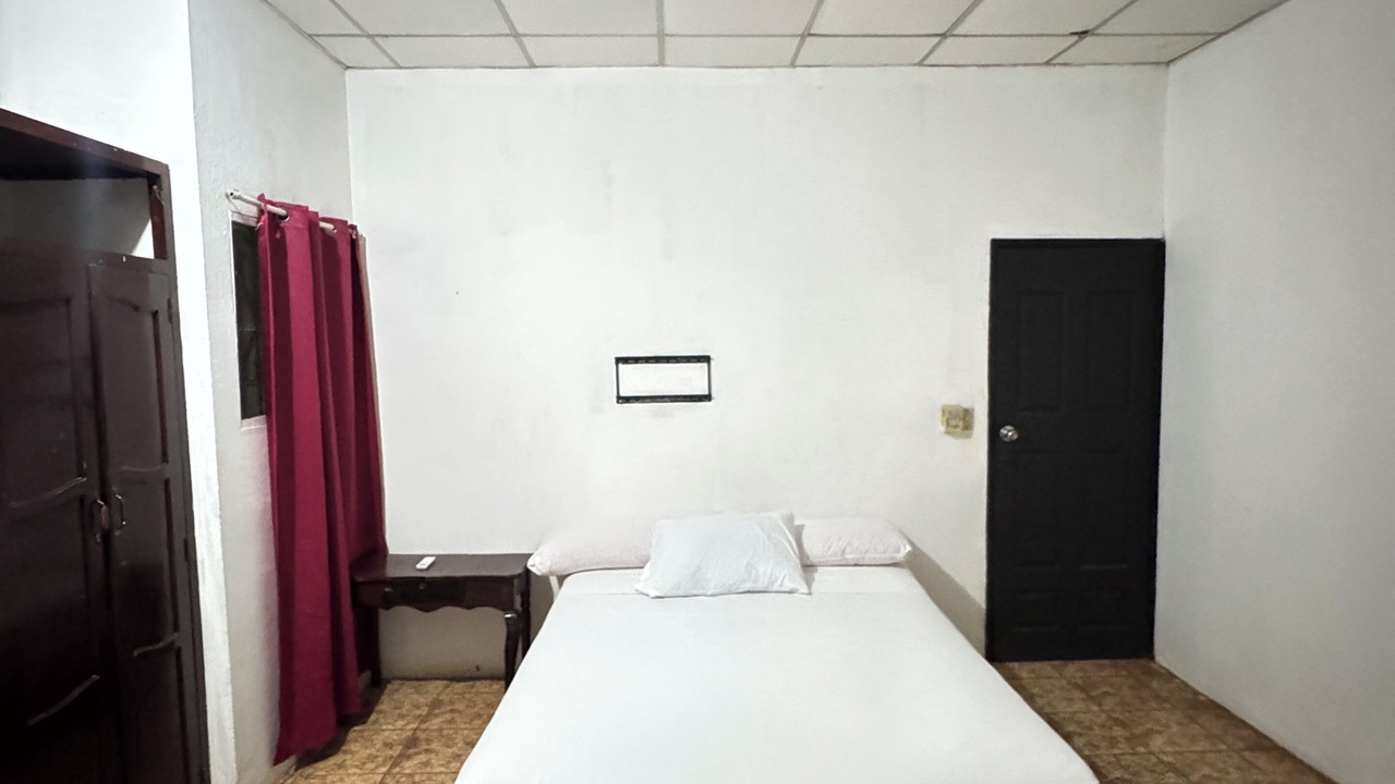 Photo of Bedroom in Leon