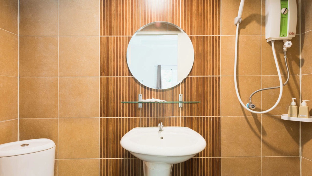 Photo of Bathroom in Sam Roi Yot