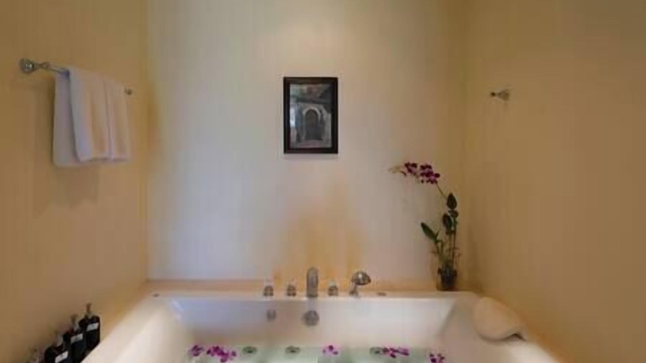 Photo of Bathroom in Khok Kloi