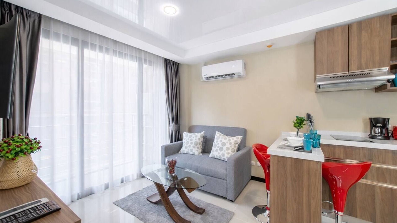 Photo of Livingroom in Nai Harn