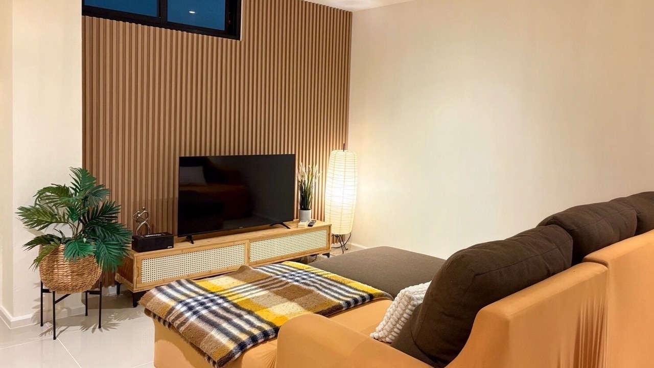 Photo of Livingroom in Embassy District