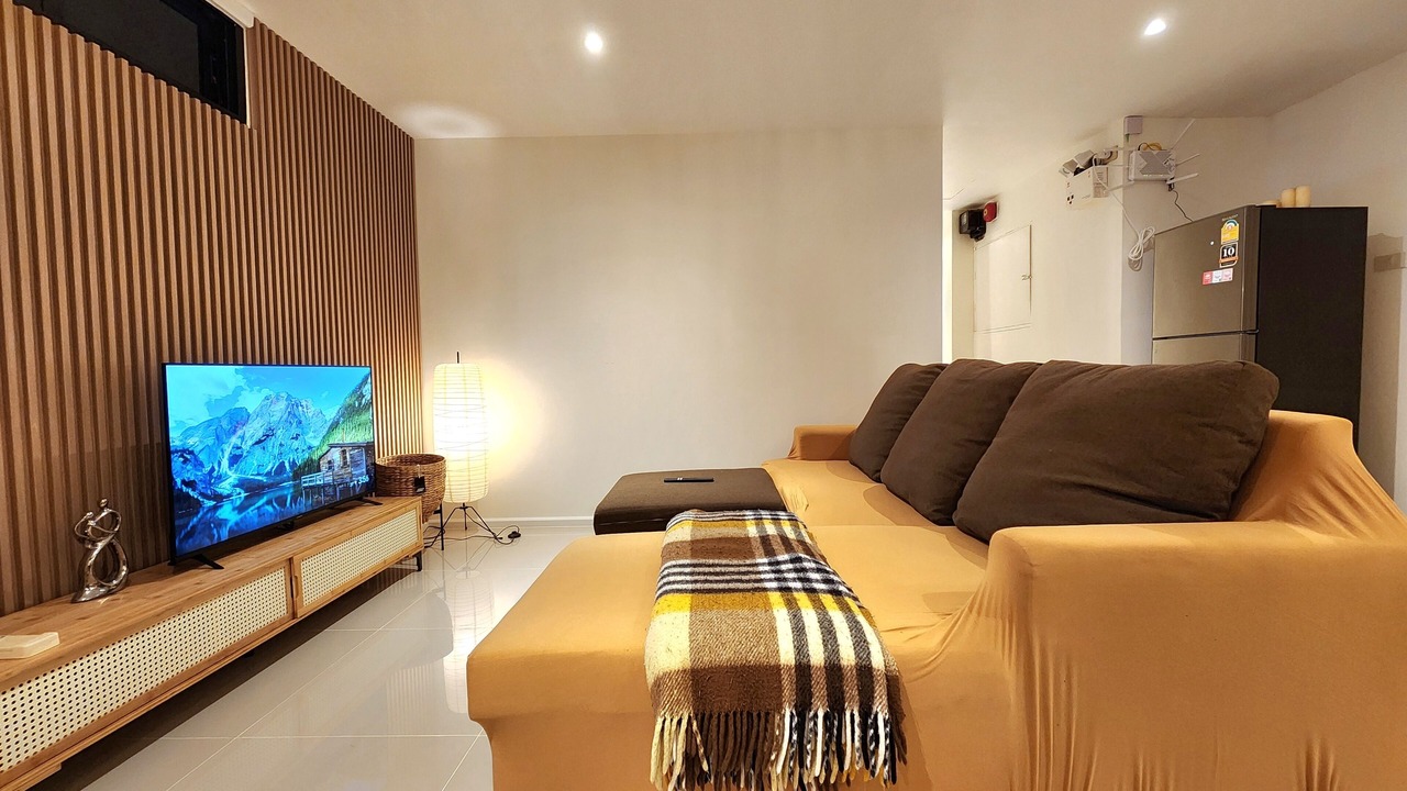Photo of Livingroom in Embassy District