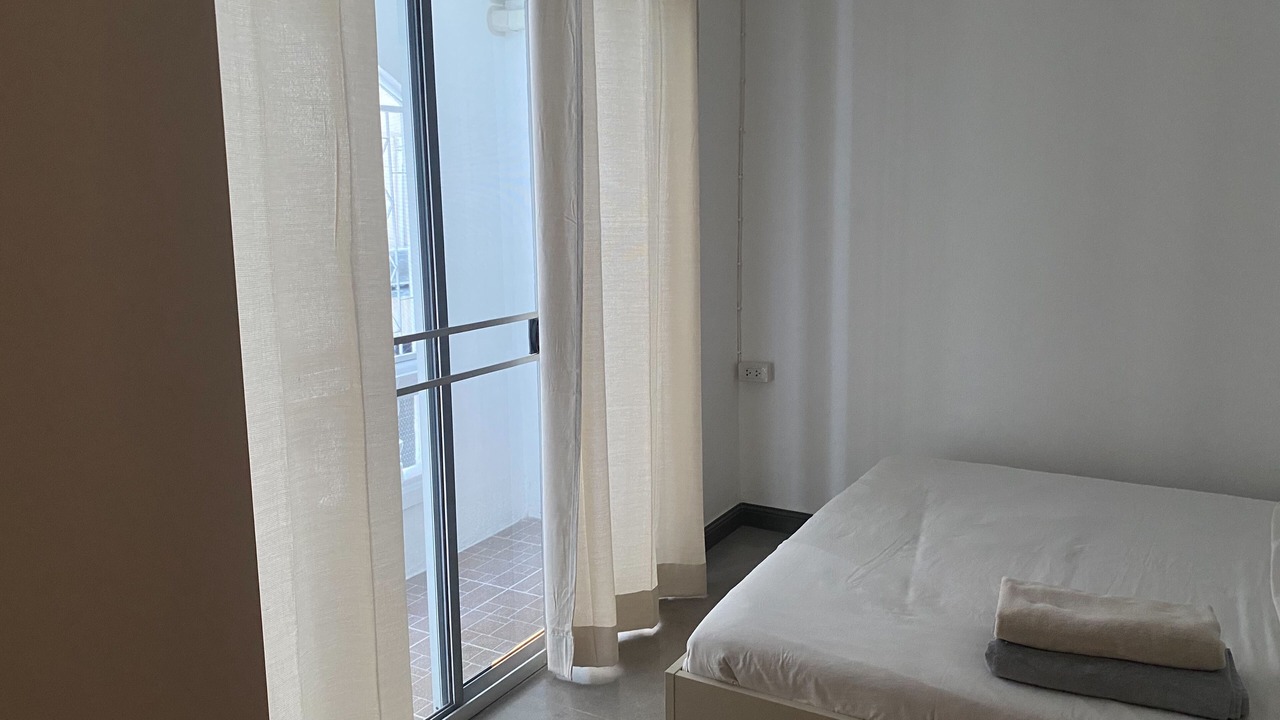 Photo of Bedroom in Dok Mai