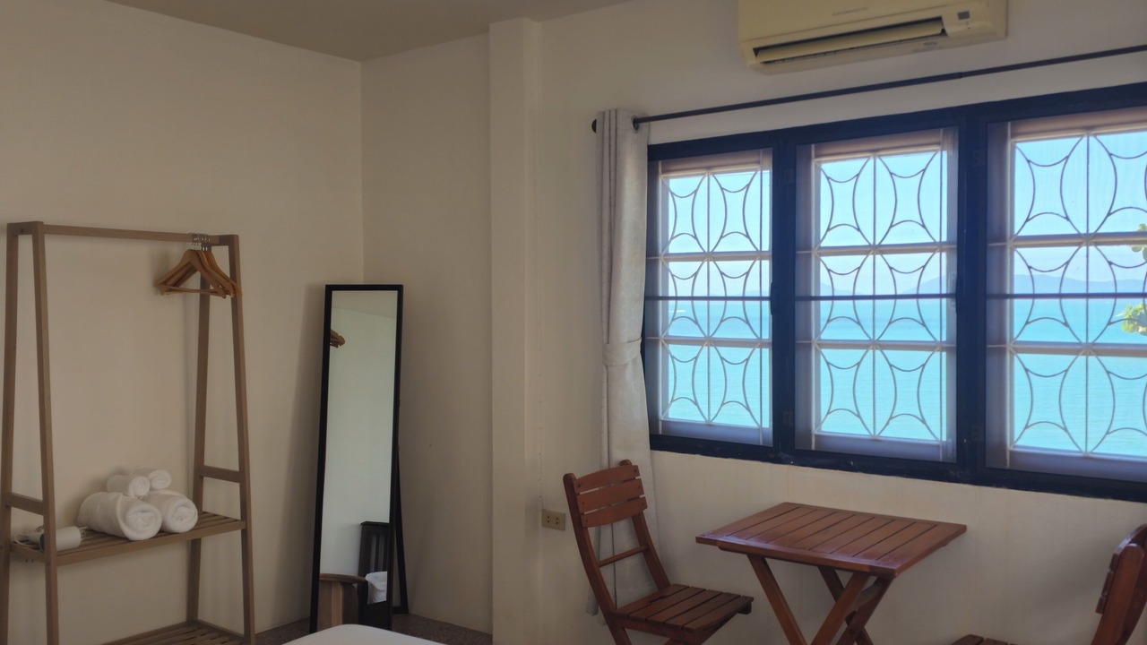 Photo of Bedroom in Mae Nam